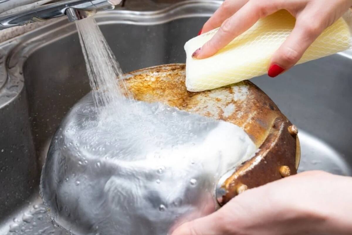 Es importante que uses guantes al momento de intentar este truco.