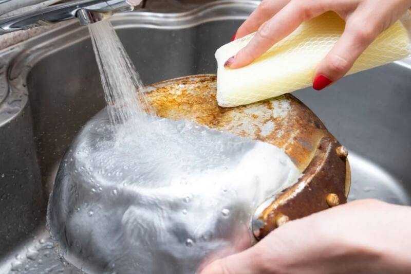 Es importante que uses guantes al momento de intentar este truco.