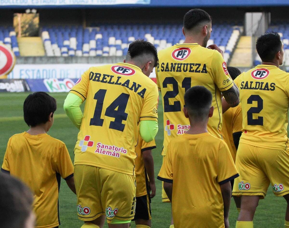 Los dirigidos por "Cheito" no levantan cabeza en Primera B.