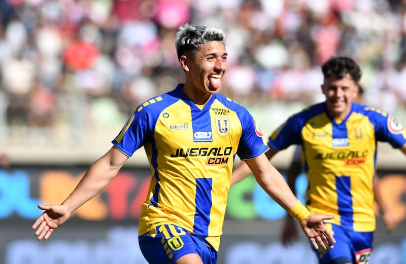 . El Campanil es el nuevo campeón de la Primera B. Foto: Agencia Aton.