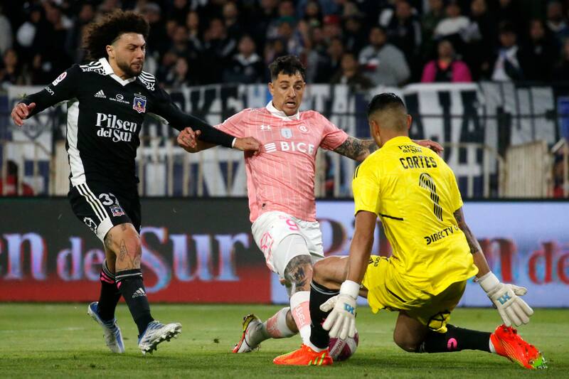 El último clásico Colo Colo-UC por campeonatos nacionales fue el 3 de octubre pasado, por la fecha 26 del torneo.