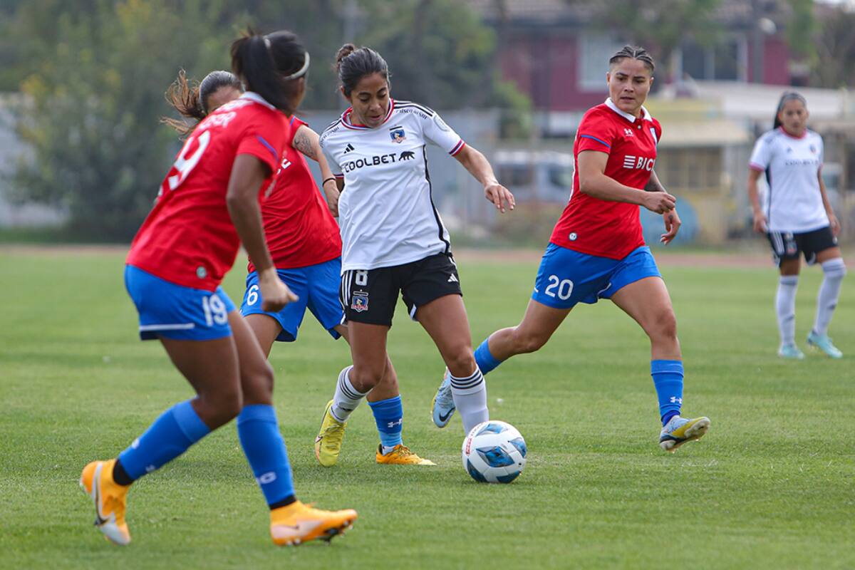 Colo Colo arrasó con la UC en el Clásico del fútbol femenino que se disputó en Maipú. (Foto: ANFP)