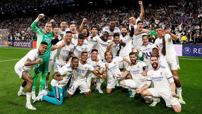 reconoce a figura del Real Madrid como campeón.