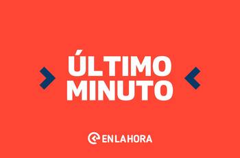 Fuerte olor a gas obliga a evacuación masiva en Santiago Centro