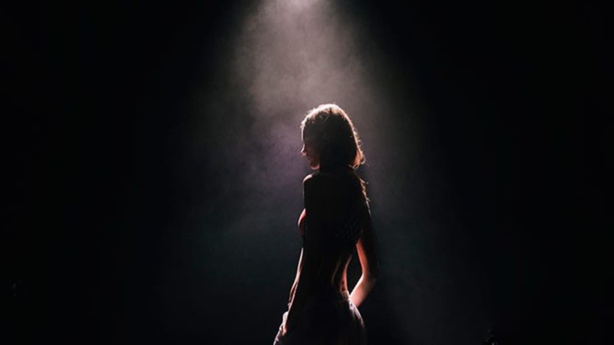 Hijo de reconocida actriz chilena sufrió la amputación de sus brazos