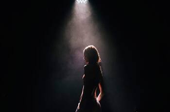 Hijo de reconocida actriz chilena sufrió la amputación de sus brazos