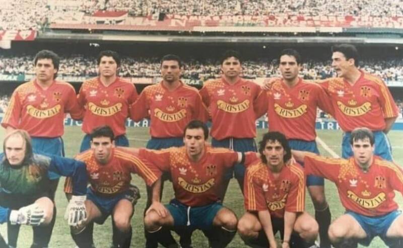 Arriba: Claudio Figueroa, Pablo Galdames, Sergio Rivero, Ricardo Rojas, Juan Carlos González y Mario Lucca. Abajo: Gerardo Rabajda, José Luis Sánchez, José Luis Sierra, Mario Salas y Rodrigo Ruiz.