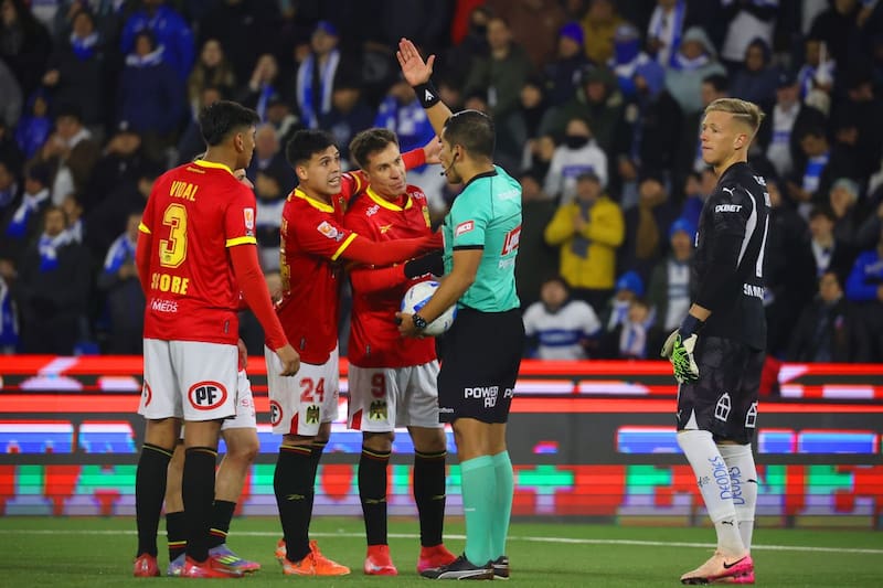 lucha por no caer a la Primera B. Foto: Agencia Aton.