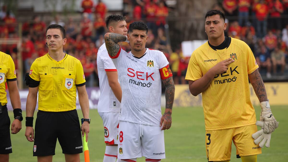 Patricio Rubio marca distancia con Emiliano Vecchio en Unión Española: “Solo verso para la gente”