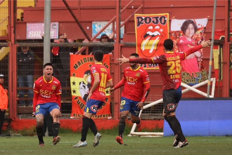 se refuerza con delantero argentino. Foto: Agencia Aton.