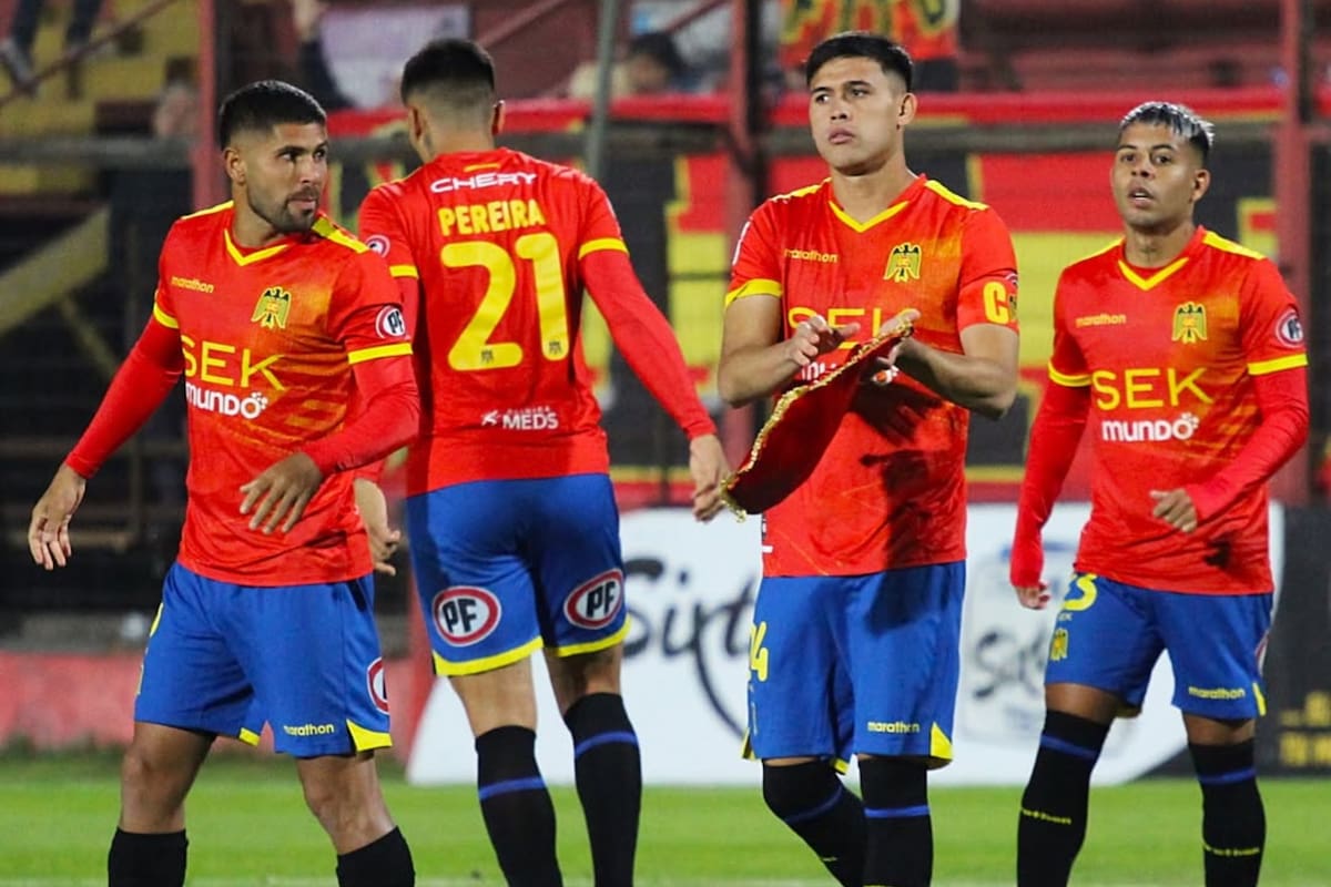 El club en Primera B. Foto: @ueoficial