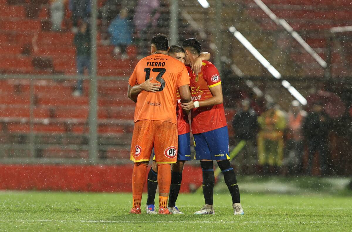 Se sintió la mano de Ronald Fuentes: Unión Española sorprendió a todos y derrotó a Deportes Puerto Montt