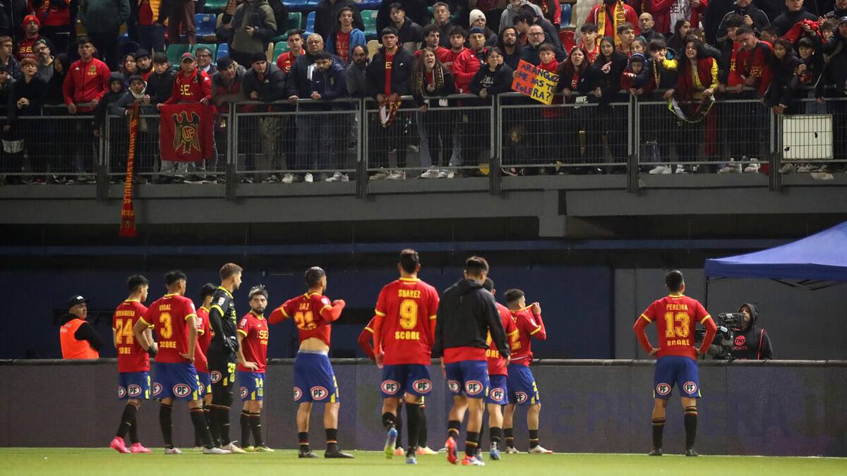 Hincha de Unión Española pasó la noche en un calabozo del Maracaná por insultos racistas
