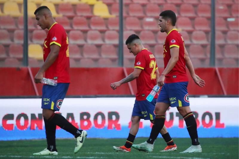 Los Hispanos suman solo derrotas tanto en Primera como en la Copa Chile. Foto: Agencia Aton.