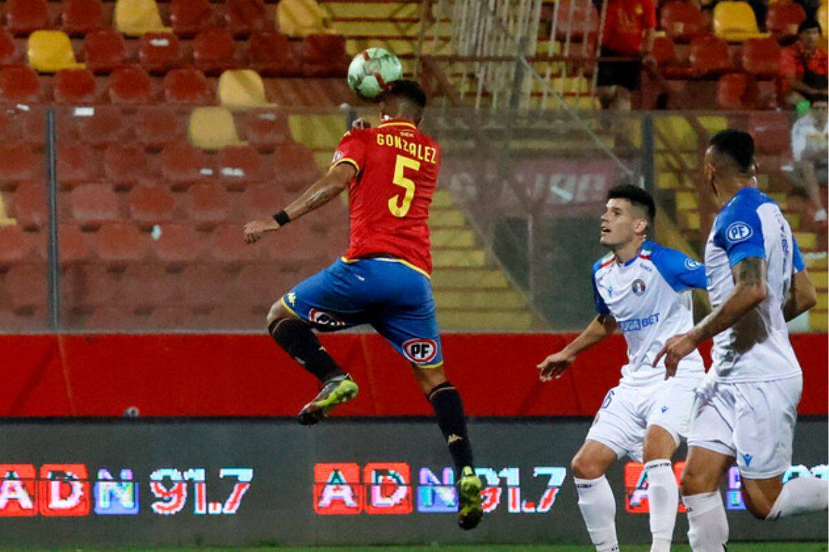 La derrota de Audax ante Unión Española fue el último partido dirigido por Walter Erviti en Chile. Foto: Agencia Aton.