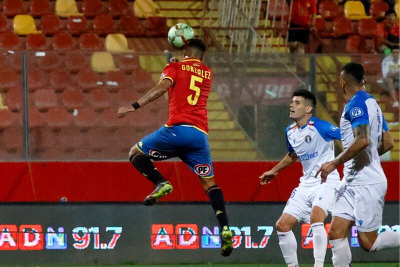 La derrota de Audax ante Unión Española fue el último partido dirigido por Walter Erviti en Chile. Foto: Agencia Aton.