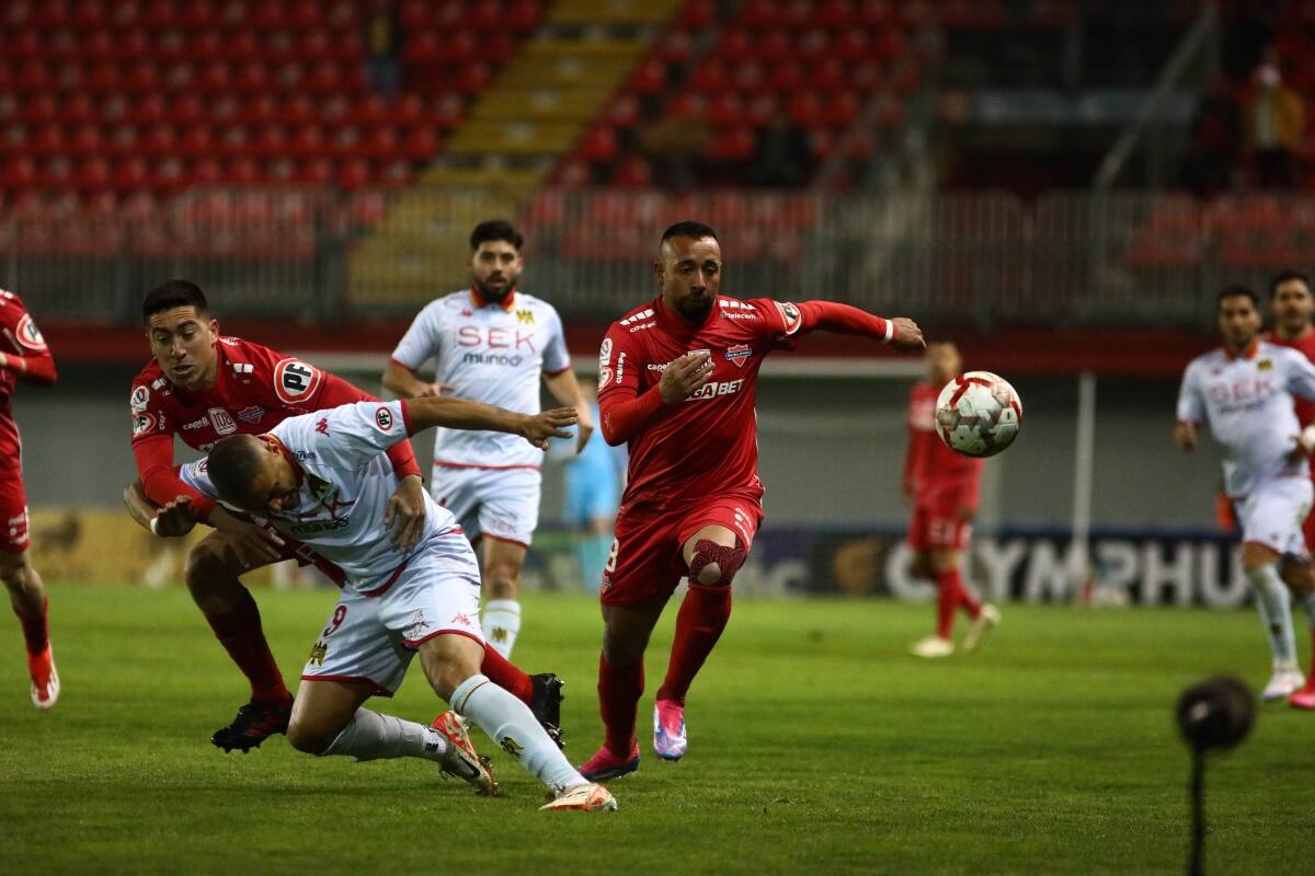 miden fuerzas por el Campeonato Nacional. Foto: Agencia Aton.