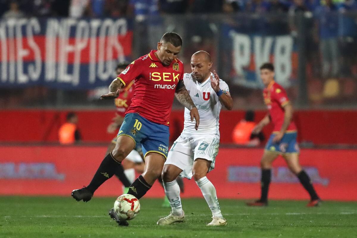 Emiliano Vecchio ha jugado 15 partidos por el Campeonato Nacional este año.