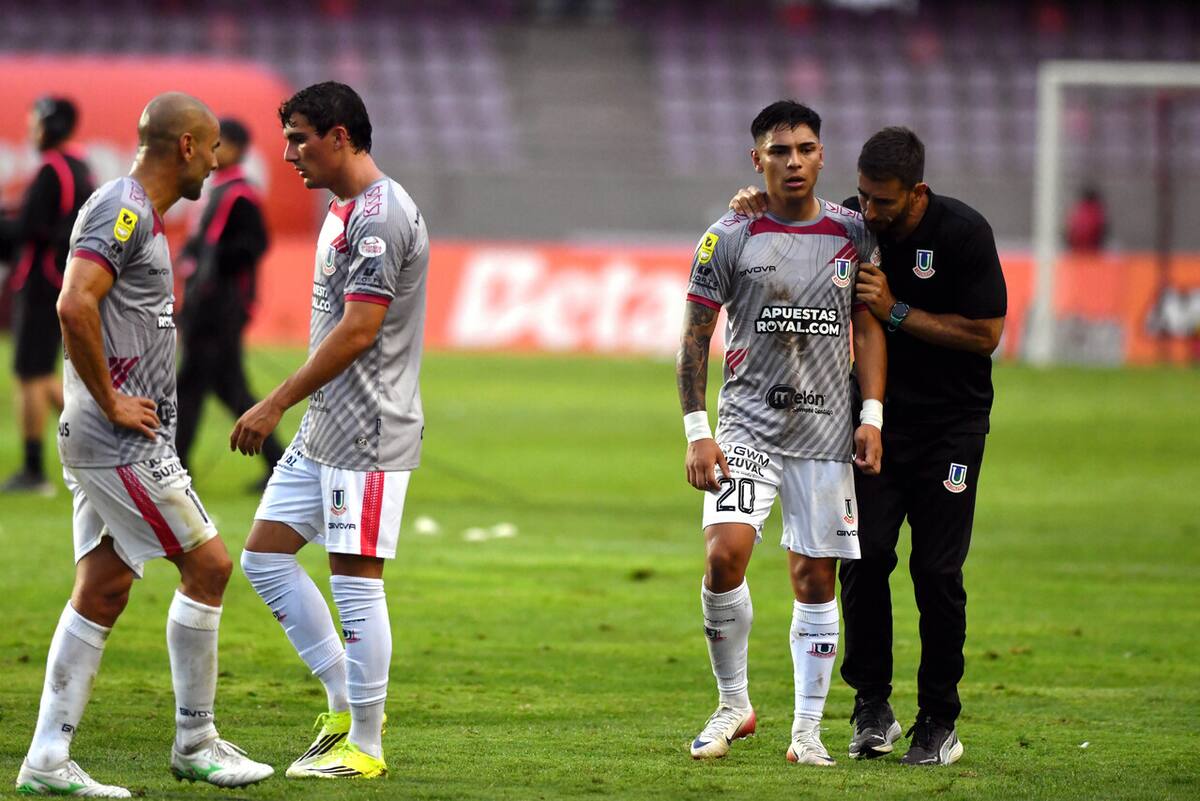 Los Cementeros amenazaron con ir al TAS tras el castigo de resta de 6 puntos. Foto: Agencia Aton.