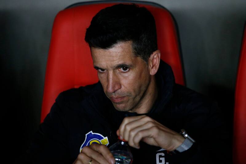 Futbol, Union La Calera vs Everton
Sexta fecha, campeonato Nacional 2019
El entrenador de Everton Gustavo Diaz toma su lugar antes del partido de primera division contra Union La Calera disputado en el estadio Nicolas Chahuan de La Calera, Chile.
30/08/2019
Andres Pina/Photosport
Football, Union La Calera vs Everton
6th date, revange round, National Championchip 2019
Everton's manager Gustavo Diaz takes his place prior to the first divison match against Union La Calera held at the Nicolas Chahuan stadium in La Calera, Chile.
30/08/2019
Andres Pina/Photosport