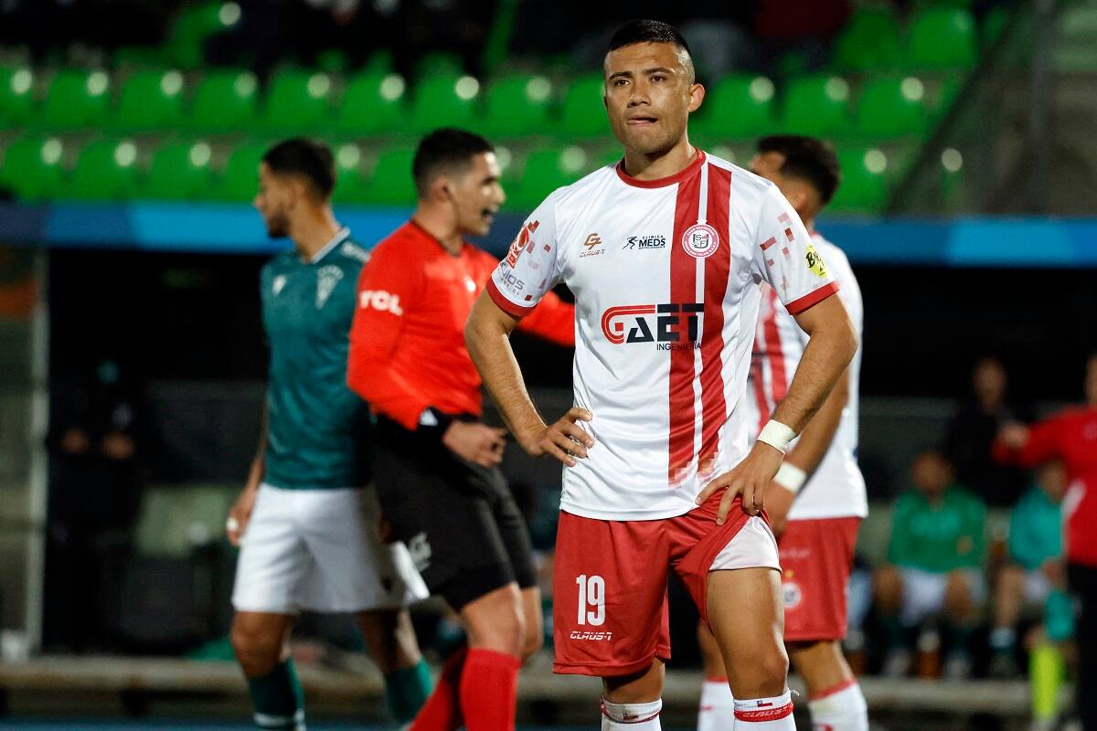 Unión San Felipe está complicado con el descenso. Agencia Aton