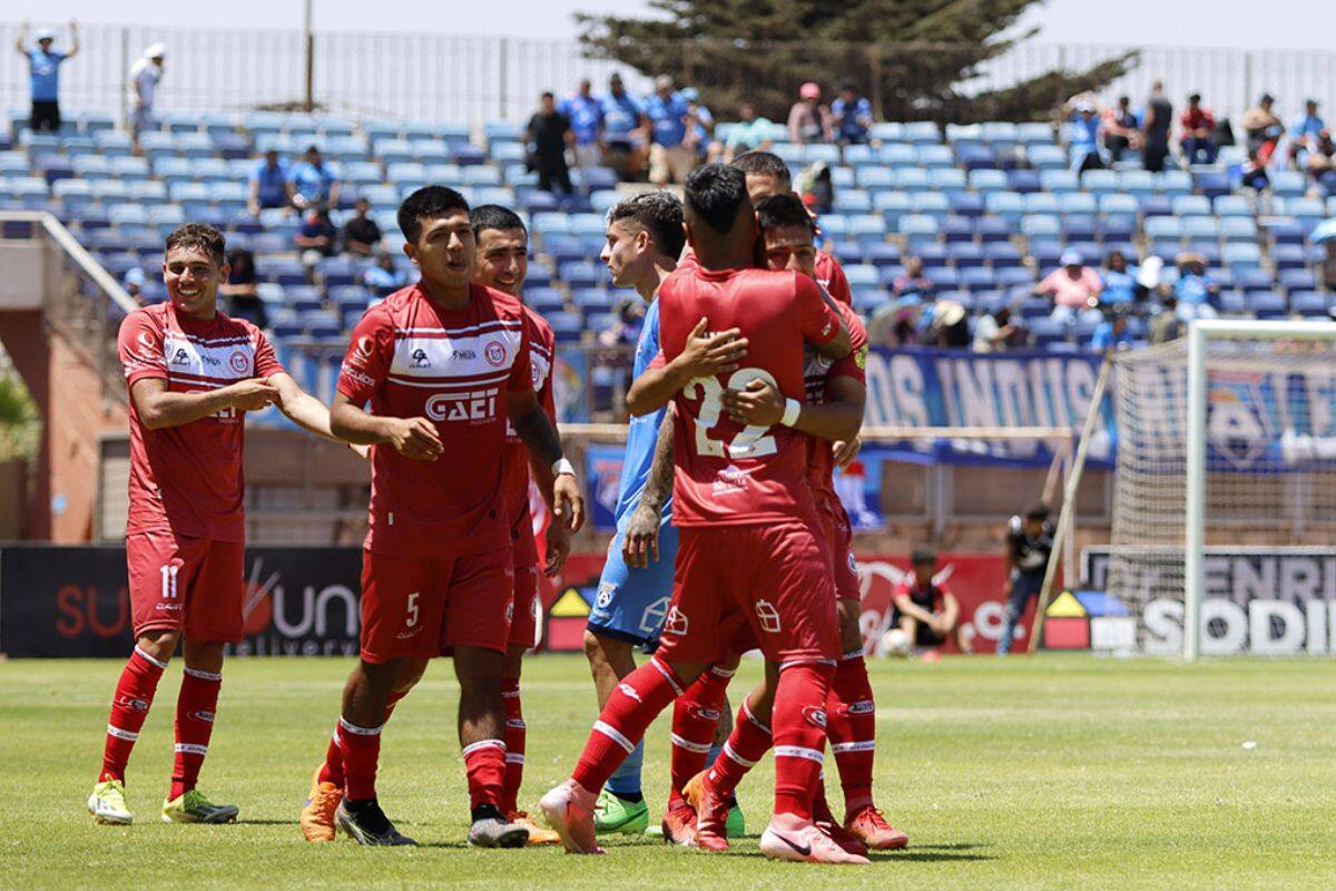 anunció a su nuevo técnico para 2025. Foto: Campeonato Chileno.