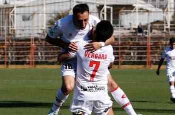 A la espera del TAS: club que peligra con el descenso en Primera B se despide de uno de sus jugadores