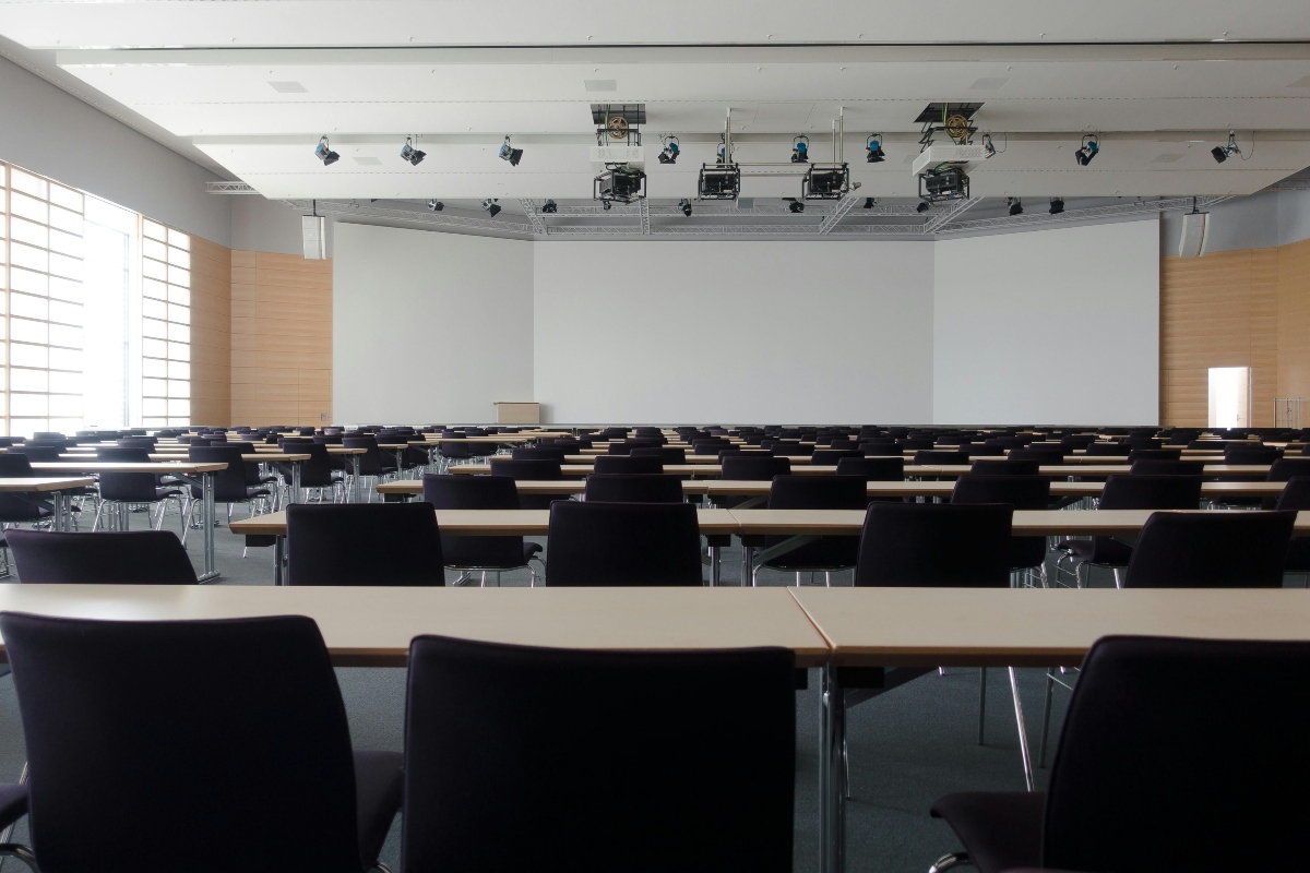 Renuncia rector de universidad chilena que enfrenta severa crisis: deudas llegan a $38 mil millones