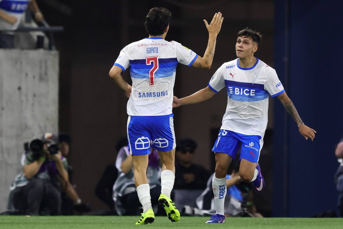 Los Cruzados conocieron la programación de sus dos primeros partidos de la Copa de la Liga. Foto: Agencia Aton.