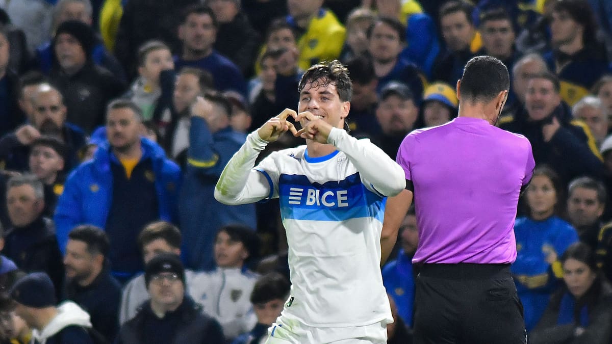 VIDEO | Clemente Montes y los hinchas de la UC en Argentina: “Se escucharon mucho más que los de Boca”