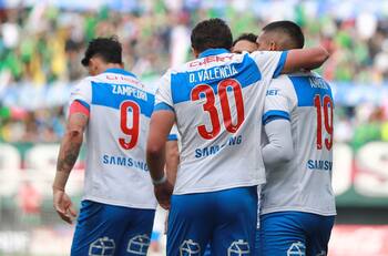 Ídolo de la UC aguarda por el Claro Arena: “El equipo logrará mejores resultados en su hábitat”