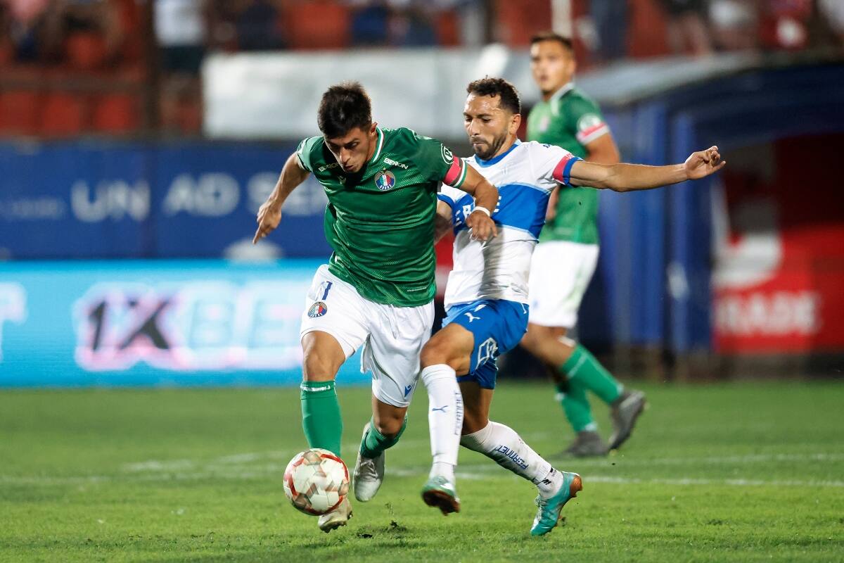 se enfrenta a Audax Italiano en el Estadio Santa Laura. Foto: Agencia Aton.