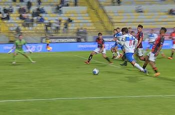 La polémica del día: el agónico penal de Yonathan Andía que inició la remontada de la UC