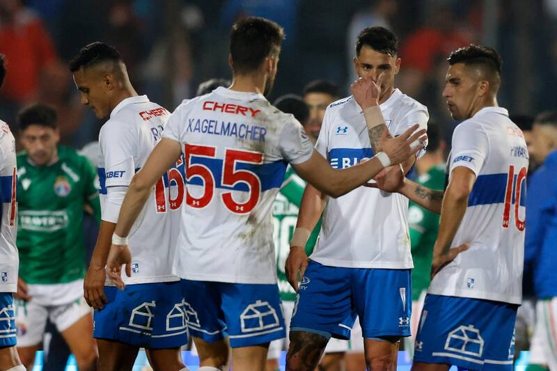 en el partido contra Audax Italiano. (Foto: Aton)