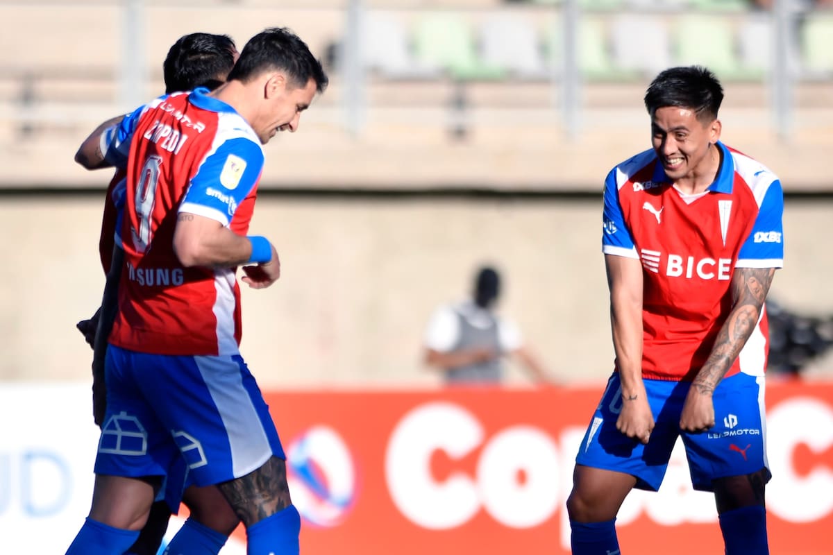 La UC venció por 3-0 a Deportes Copiapó. Foto: Aton.