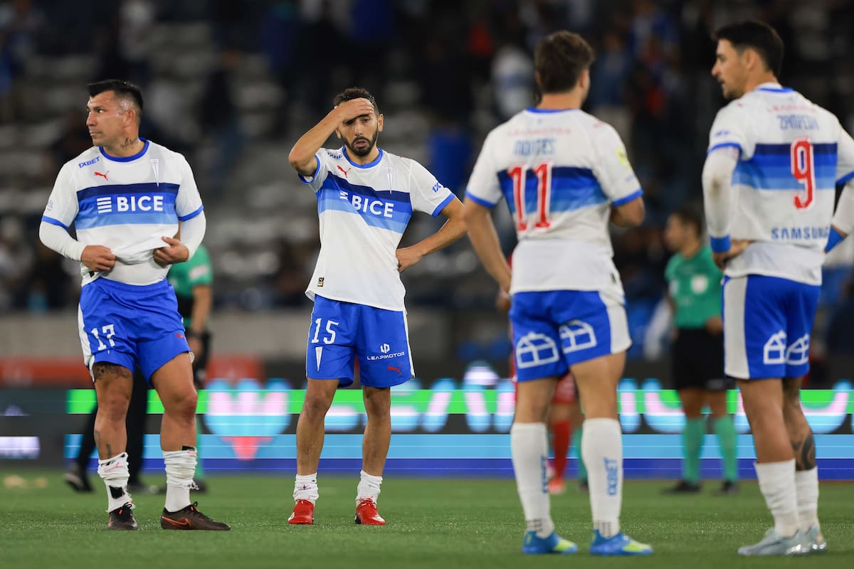 Los Cruzados no pudieron con Ñublense en la Copa de la Liga. Foto: Agencia Aton.