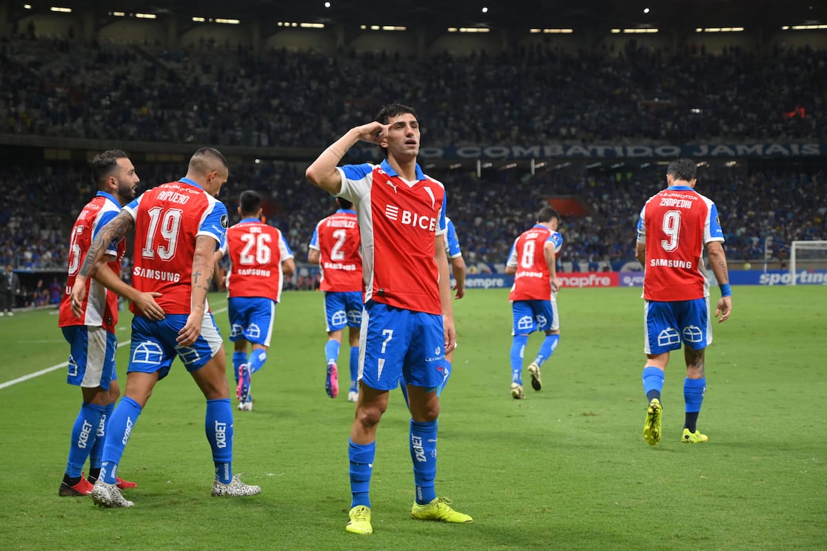 Los Cruzados ya se han asegurado 1.340.000 dólares en dos partidos jugados en Copa Libertadores 2026. Foto: Agencia EFE.