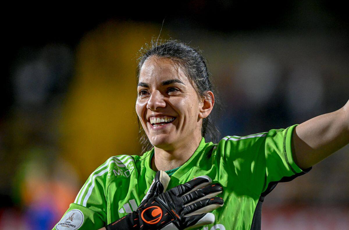 Mundialista con Chile y campeona con la U: tras seis años, Natalia Campos regresa a la UC