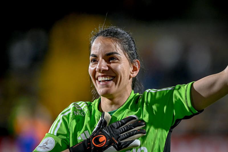 La arquera Natalia Campos vuelve al club en que debutó en el profesionalismo. Foto: Prensa Conmebol.