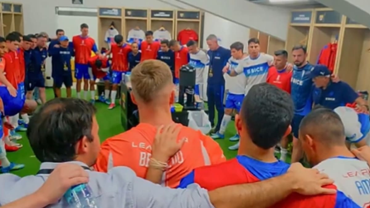 “Nadie nos va a regalar nada”: la potente arenga de Fernando Zampedri antes del duelo con Barcelona