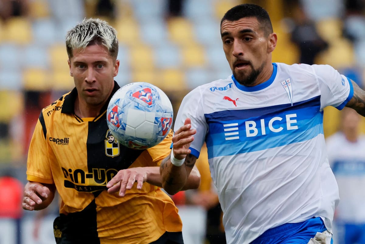 Los Cruzados se enfrentan a Coquimbo este fin de semana en la Liga de Primera. Foto: Agencia Aton.