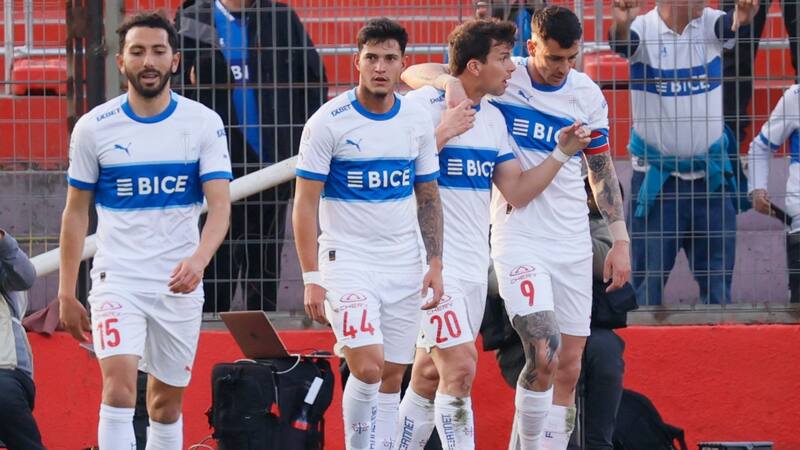 La formación de la UC para enfrentar a Cobresal y seguir en carrera por el Campeonato Nacional