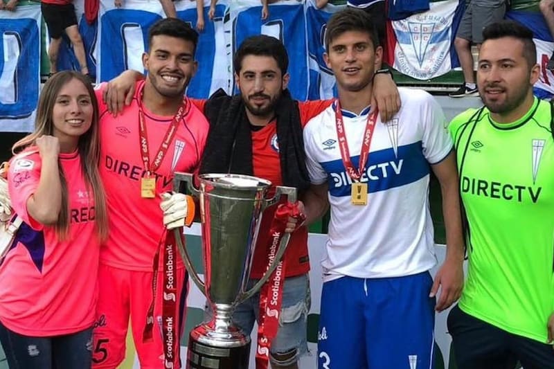 Al portero nacional le gustaría volver a Universidad Católica. Foto: Miguel Vargas en Instagram.