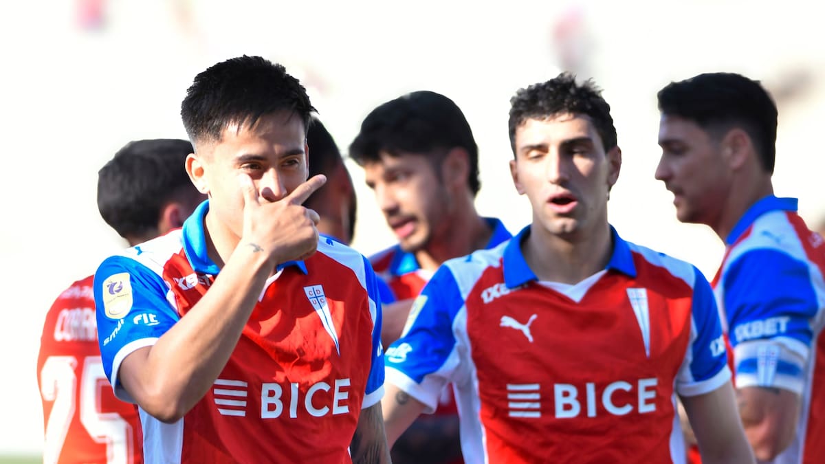 La UC se impone ante el puntero y suma de a tres en su debut en la Copa Chile 2026