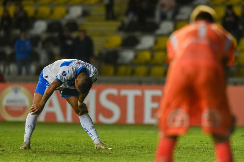 quedó eliminada de Copa Sudamericana por tercer año consecutivo. Foto: Aton.