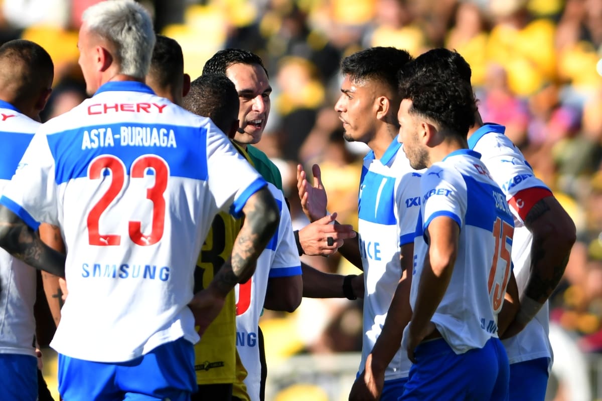 La UC se juega la vida hoy en Copa Sudamericana. Foto: Agencia Aton.