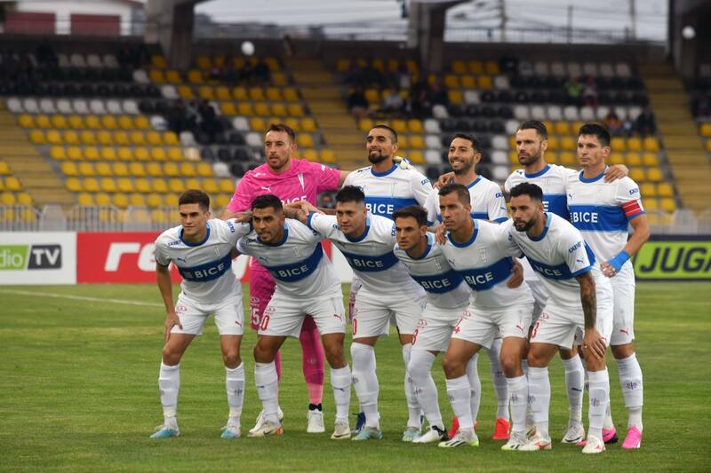 La UC irá con lo mejor que tiene ante Palestino en La Cisterna. Foto: Agencia Aton.