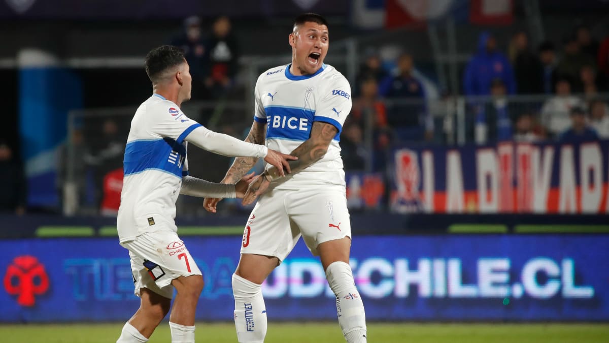 “¿Cambió la regla?”: Nicolás Castillo estalla con De Tezanos y el arbitraje en goleada sobre la UC