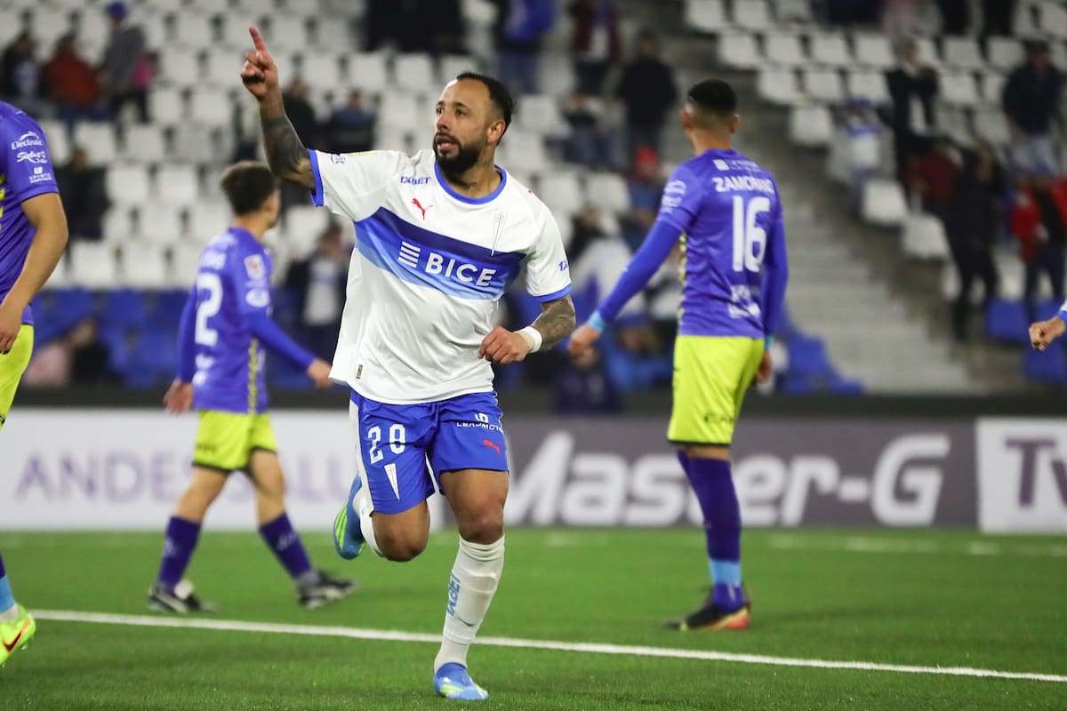 Los Cruzados volvieron a ganar en Copa Chile. Foto: Agencia Aton