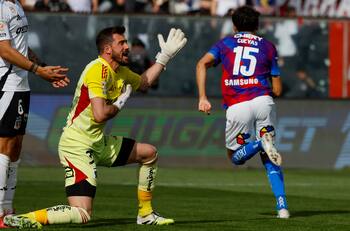 ¡En 23 segundos! Así fue el gol de Cristián Cuevas para poner en ventaja a la UC sobre Colo Colo